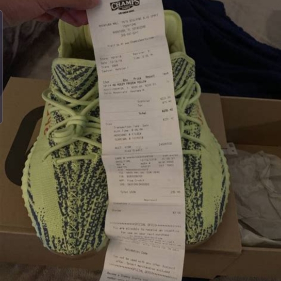 Yeezy 350 BOOST V2 Semi Frozen - Picture 1 of 1